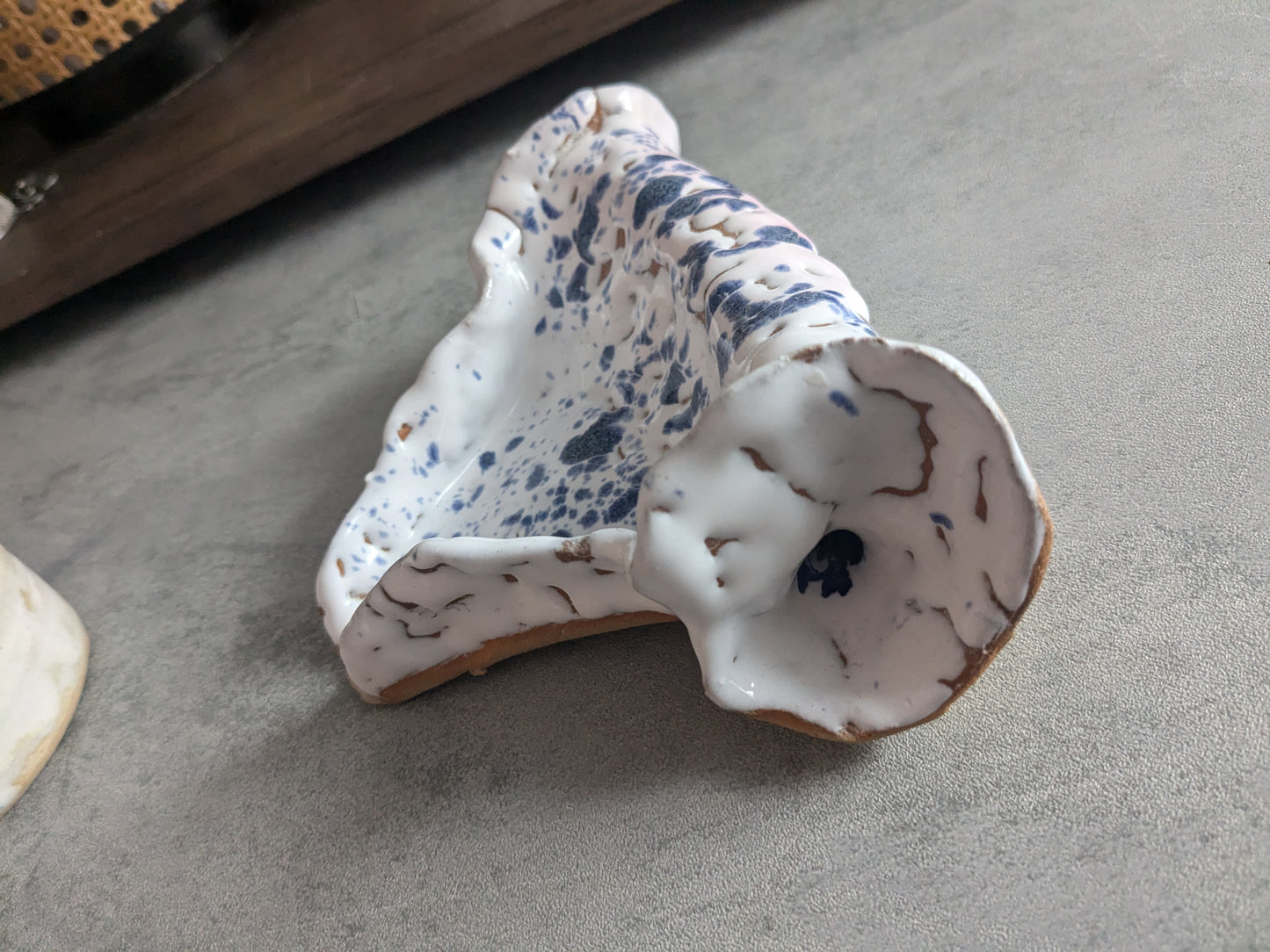 Handmade curdled Soap pottery dish