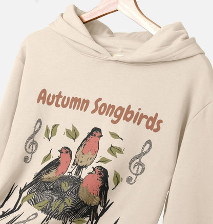 Robins in autumn relaxed beige hoodie -Organic Cotton